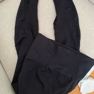 BLANQI sport support maternity leggings medium